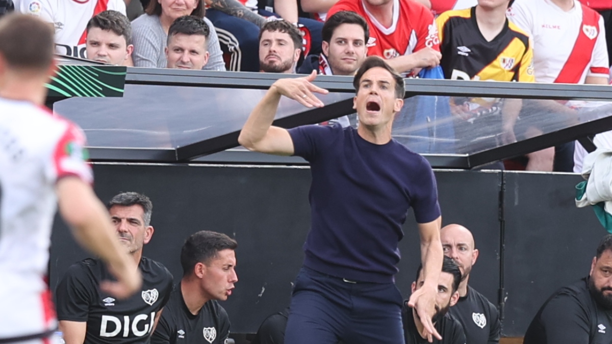 Ο Ινίγκο Πέρεθ διάλεξε μεταξύ Conference και παραμονής